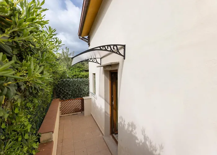 I Chioppi 32 - Goelba Ferienhaus *