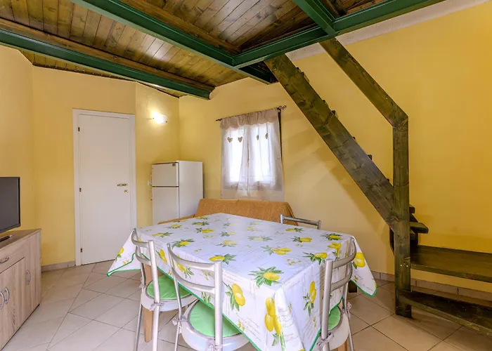 I Chioppi 32 - Goelba 卡波利韦里